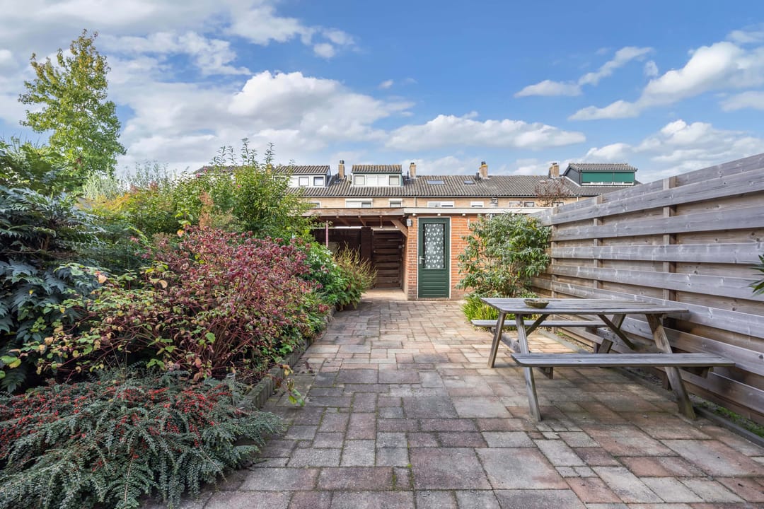 Photo 23 of Omroeplaan 8