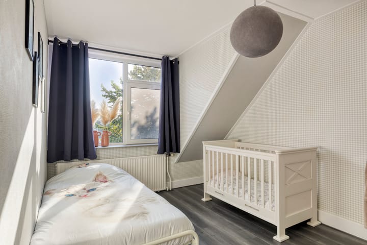 Twee-onder-één-kap te koop: Veenendaalseweg 24, De Klomp