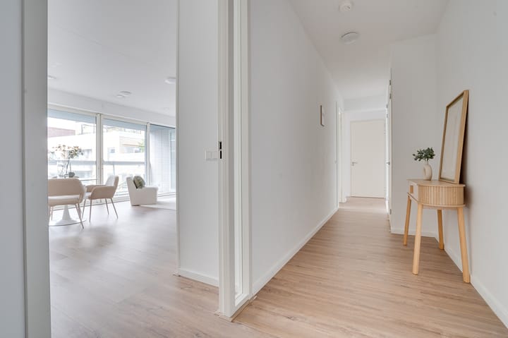 Appartement te koop: Jan Duikerhof 106, Diemen