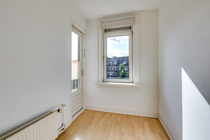 Appartement te koop: Burgemeester Knappertlaan 259B, Schiedam