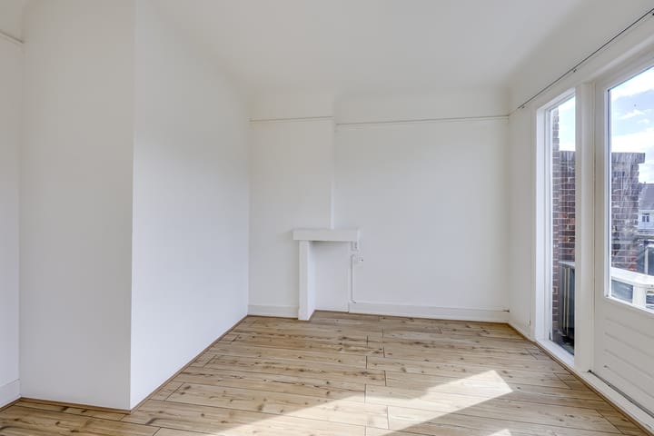 Appartement te koop: Burgemeester Knappertlaan 259B, Schiedam