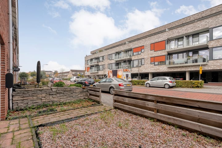 Tussenwoning te koop: Rembrandtlaan 19, Meppel