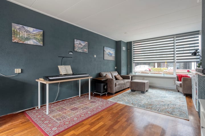 Tussenwoning te koop: Rembrandtlaan 19, Meppel
