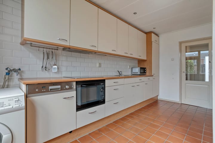 Tussenwoning te koop: Rembrandtlaan 19, Meppel