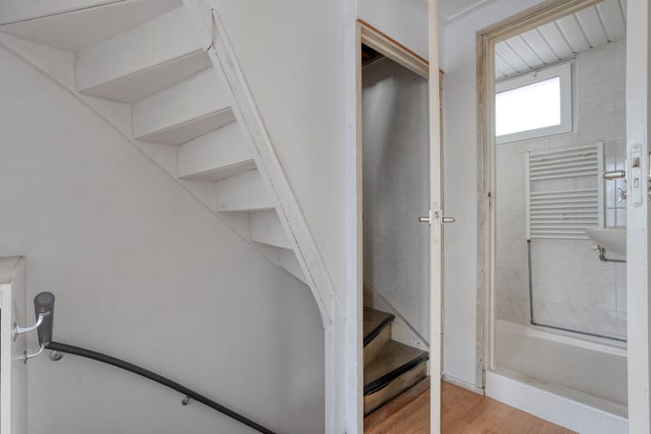 Tussenwoning te koop: Rembrandtlaan 19, Meppel