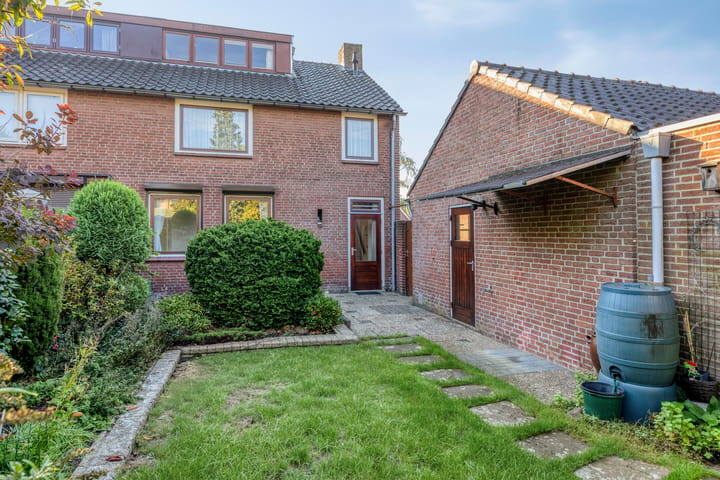 Hoekwoning te koop: Margrietstraat 11, Wijchen
