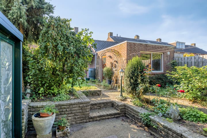 Hoekwoning te koop: Margrietstraat 11, Wijchen