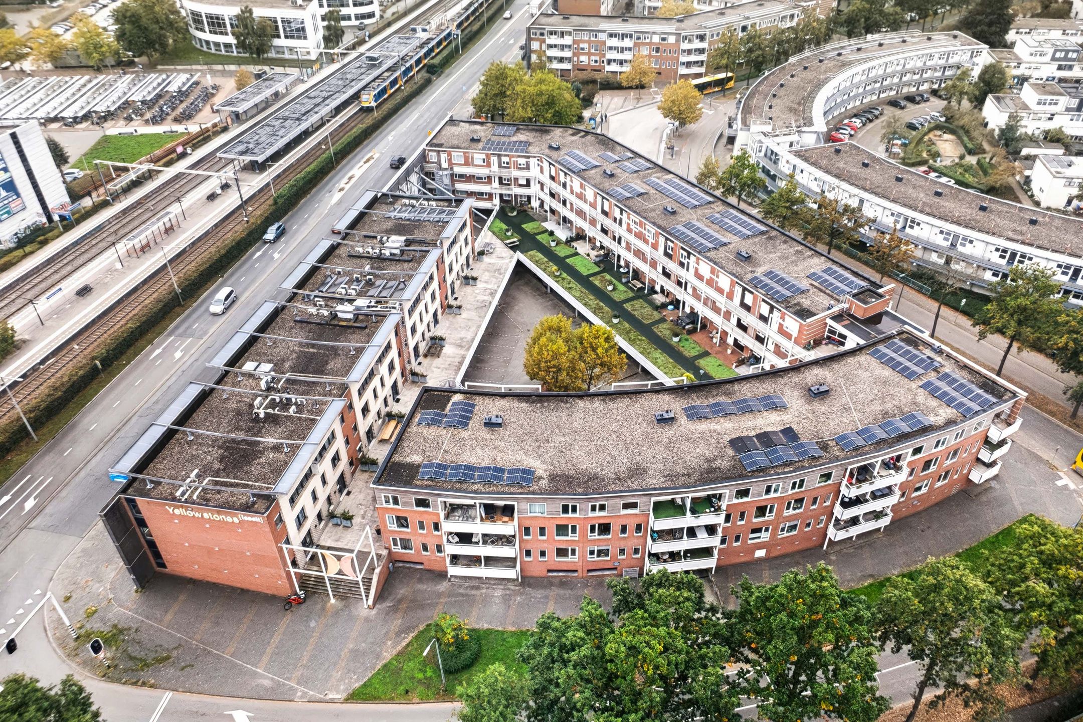 Photo 33 of Albert Schweitzersingel 18