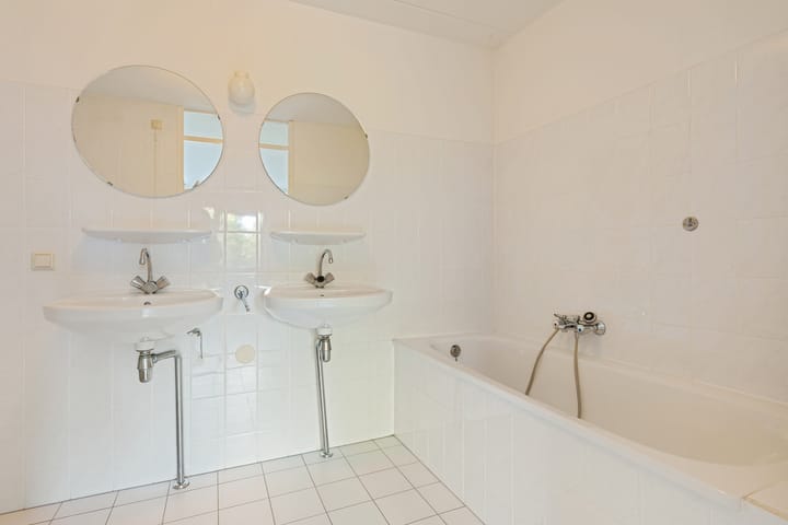 Appartement te koop: B.A.A. Engelbertinklaan 38, Oldenzaal