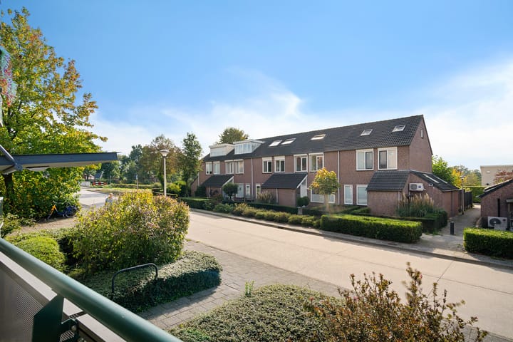 Appartement te koop: B.A.A. Engelbertinklaan 38, Oldenzaal