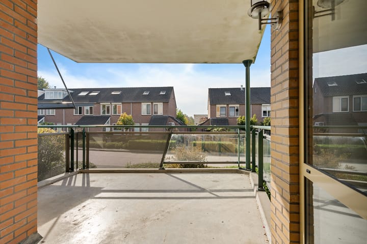 Appartement te koop: B.A.A. Engelbertinklaan 38, Oldenzaal