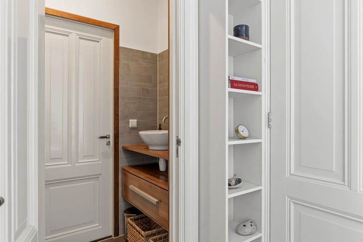 Appartement te koop: Nicolaas Beetsstraat 50-1, Amsterdam