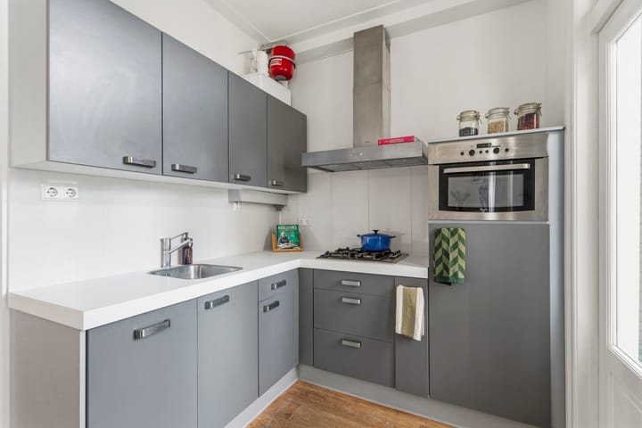 Appartement te koop: Nicolaas Beetsstraat 50-1, Amsterdam