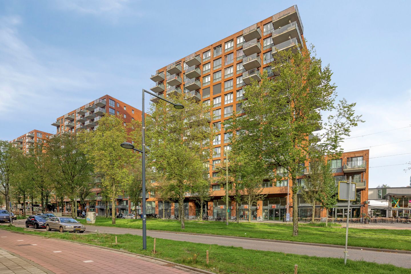 Photo 1 of Martinus Nijhofflaan 200
