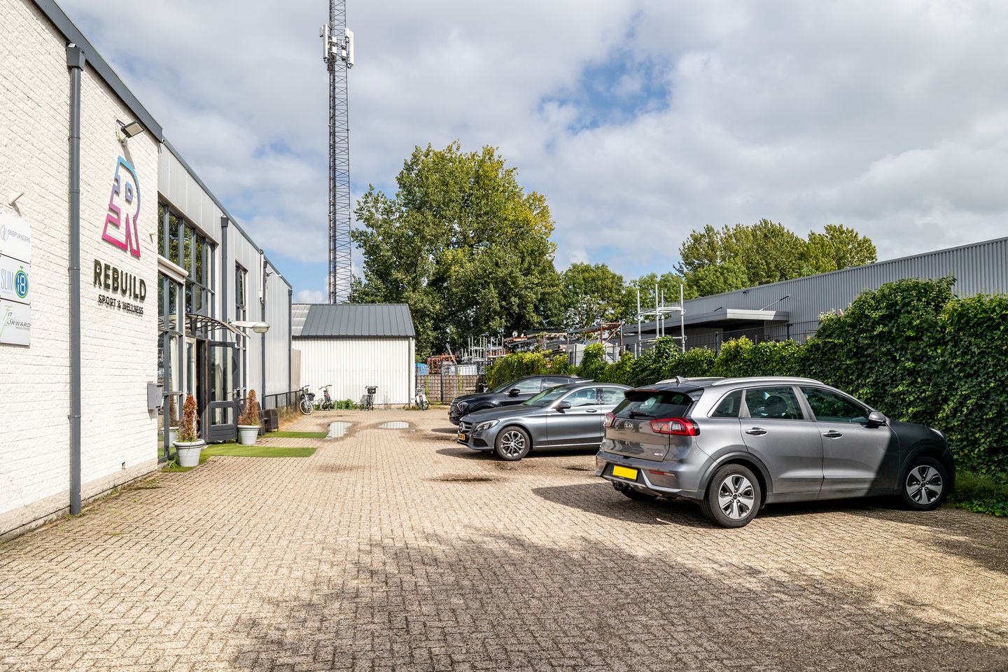 View photo 5 of Ambachtsweg 6
