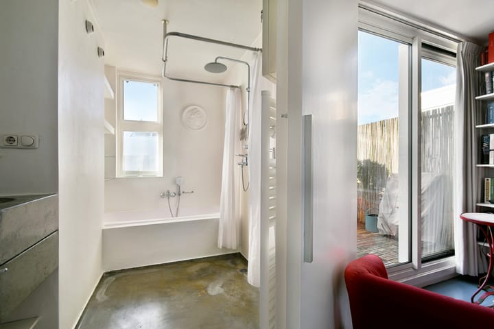 Appartement te koop: Zeeburgerkade 818, Amsterdam