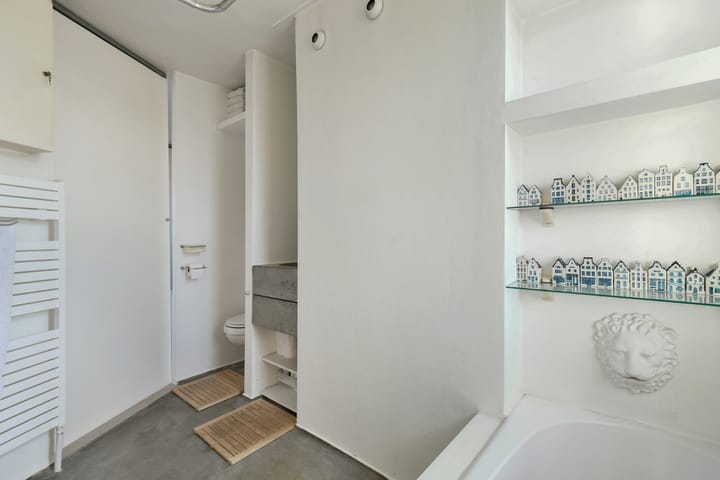 Appartement te koop: Zeeburgerkade 818, Amsterdam