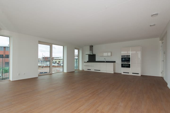 Appartement te huur: Hellingweg 155C, 'S-Gravenhage