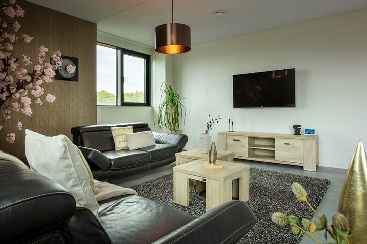 Appartement te koop: Vincent van den Heuvellaan 21, Eindhoven