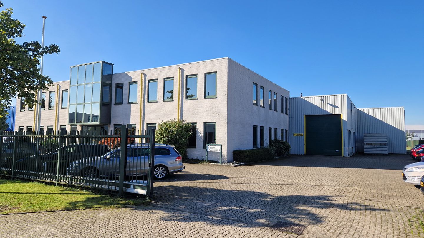 Bekijk foto 3 van Albert Einsteinweg 4