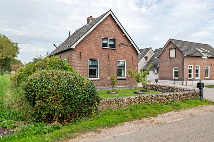 Vrijstaande woning te koop: Gerestraat 4, Heesselt