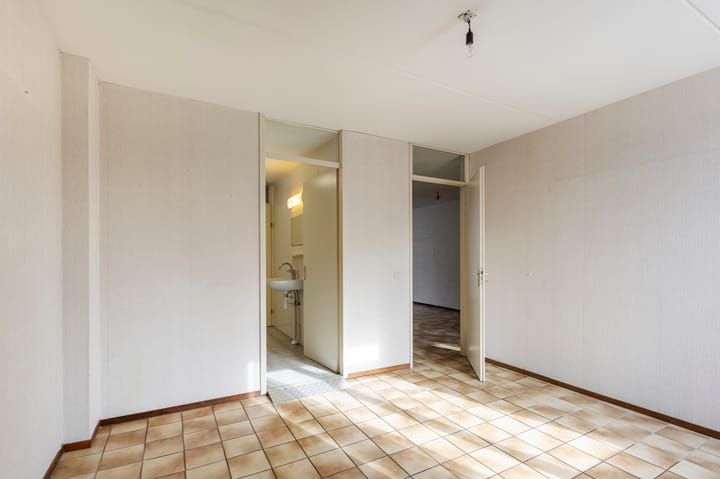 Hoekwoning te koop: J.A. van Vurenstraat 24, Noordeloos