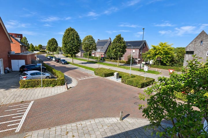 Hoekwoning te koop: Fortuna 74, Elst (Ge)