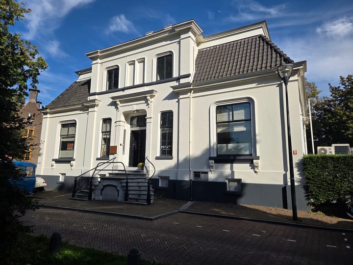 Van Nahuysplein 12, Zwolle