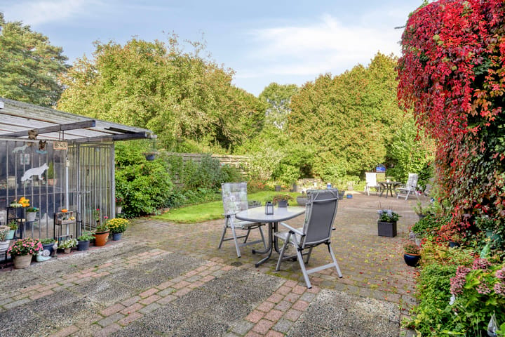 Tussenwoning te koop: Magnesiumlaan 63, Groningen