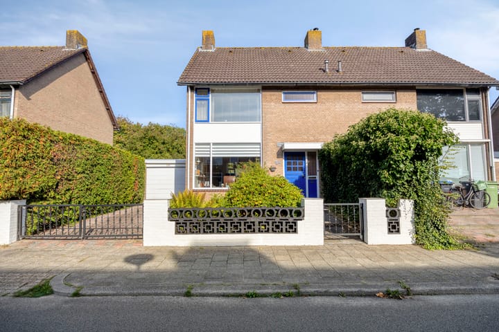 Tussenwoning te koop: Magnesiumlaan 63, Groningen