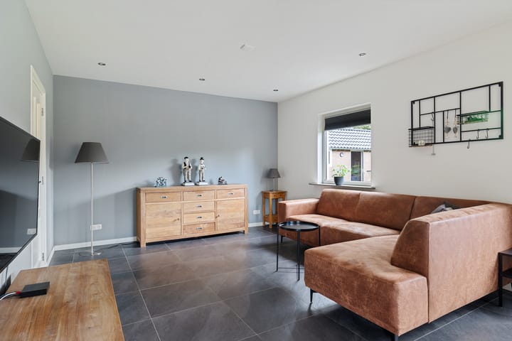 Vrijstaande woning te koop: Schoolstraat 12, Schoonloo