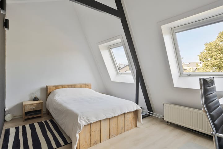 Tussenwoning te koop: De Schoren 59, Malden