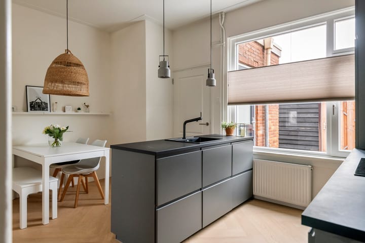 Hoekwoning te koop: Grotebrugse Grintweg 148, Tiel