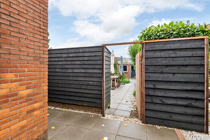 Hoekwoning te koop: Grotebrugse Grintweg 148, Tiel