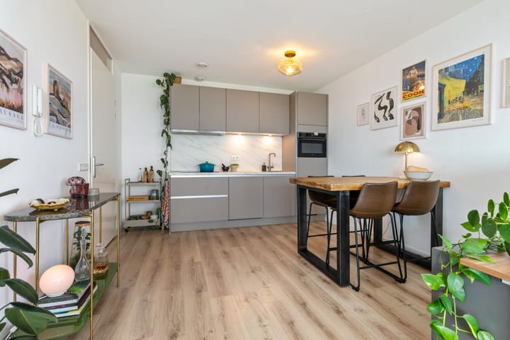 Appartement te koop: Wielewaalplein 244, Groningen