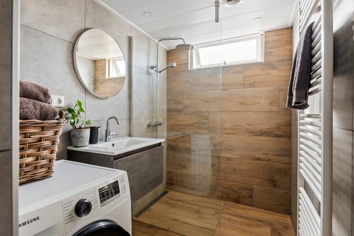 Tussenwoning te koop: Kijkuit 5, Tiel
