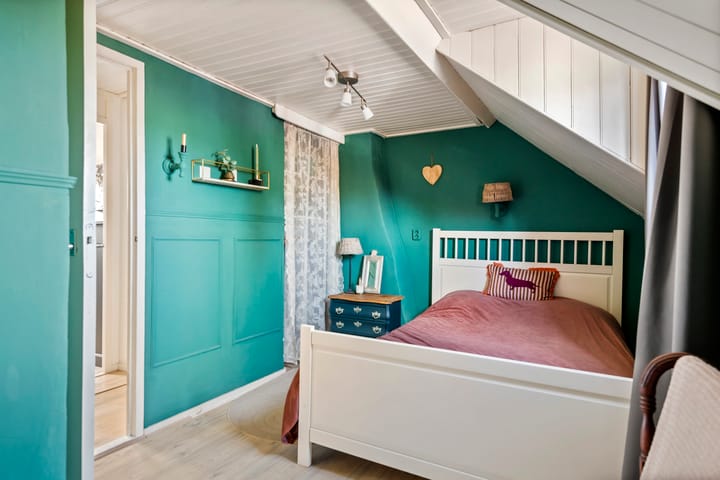 Tussenwoning te koop: Kijkuit 5, Tiel