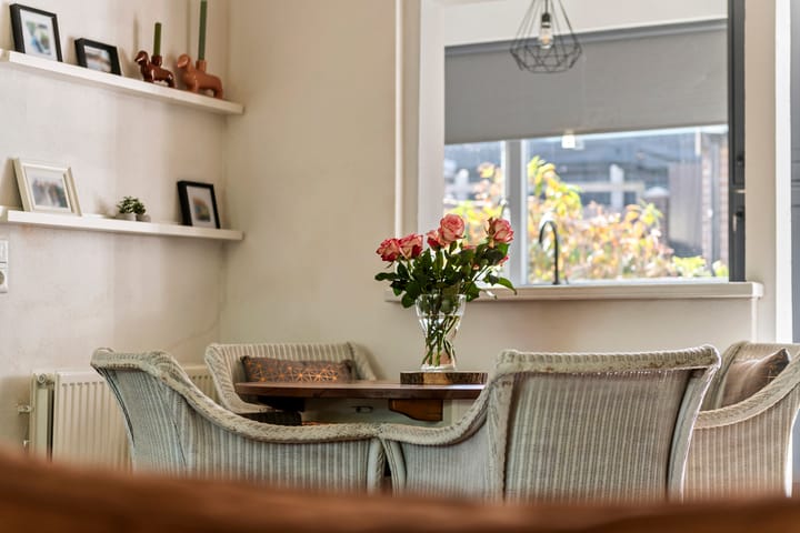 Tussenwoning te koop: Kijkuit 5, Tiel