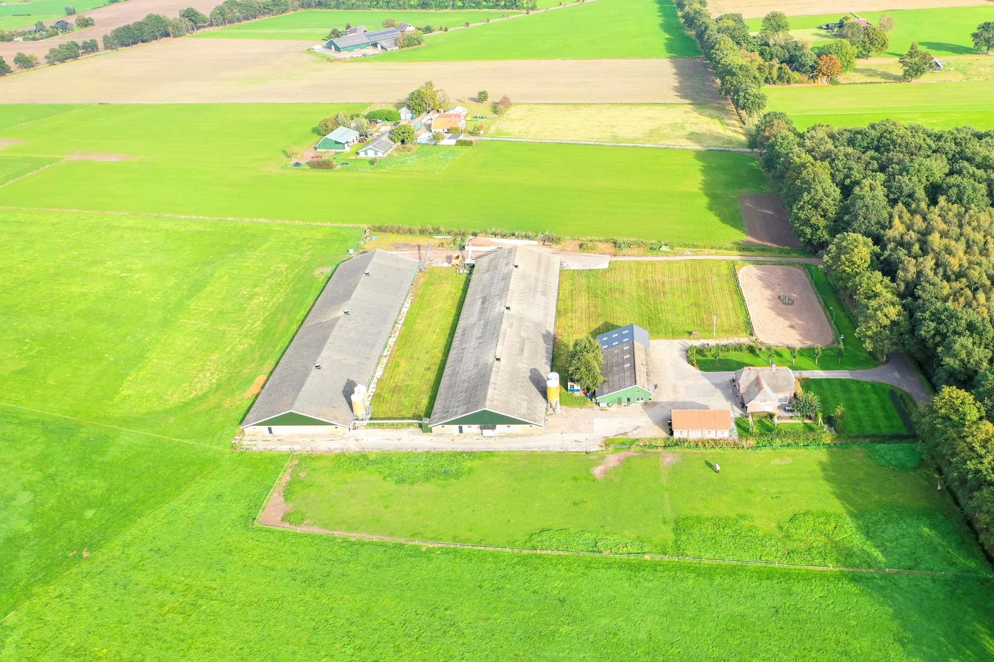Bekijk foto 3 van Broeklanderdijk 52