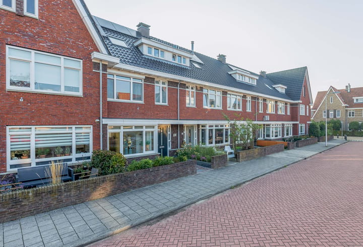 Tussenwoning te koop: Wiekslag 10, Moerkapelle