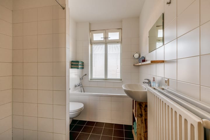 Tussenwoning te koop: Wiekslag 10, Moerkapelle