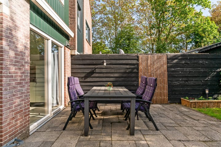 Tussenwoning te koop: Het Gangwerk 56, Hoorn
