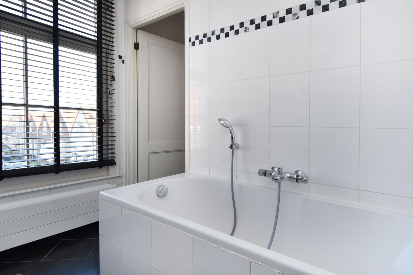 Photo 50 of Prinses Mariestraat 33