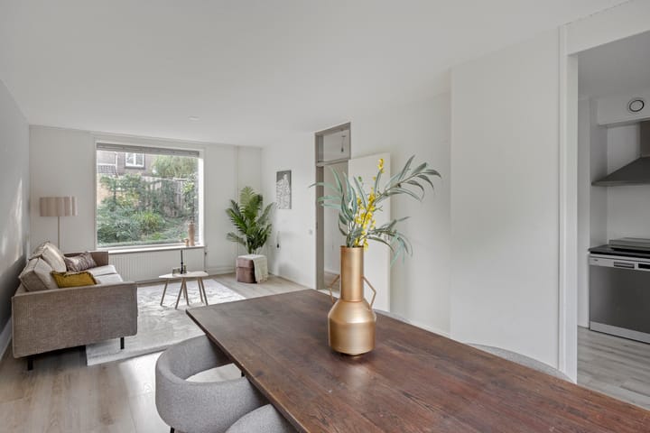 Tussenwoning te koop: Vrusschemigerweg 58, Heerlen