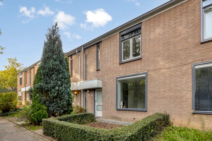 Tussenwoning te koop: Vrusschemigerweg 58, Heerlen