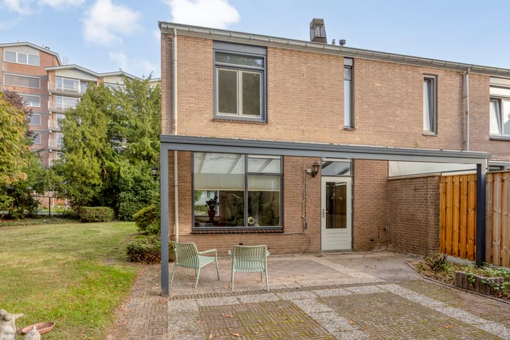 Hoekwoning te koop: Oude Molenweg 2, Heerlen
