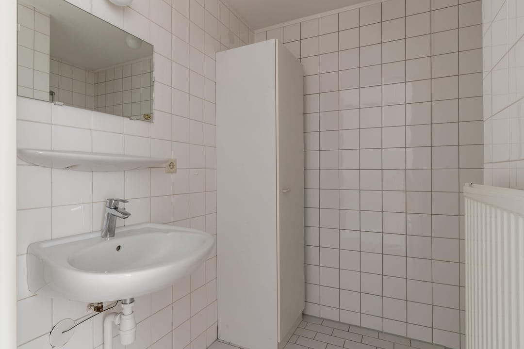 Photo 13 of Linschotensingel 1-AE