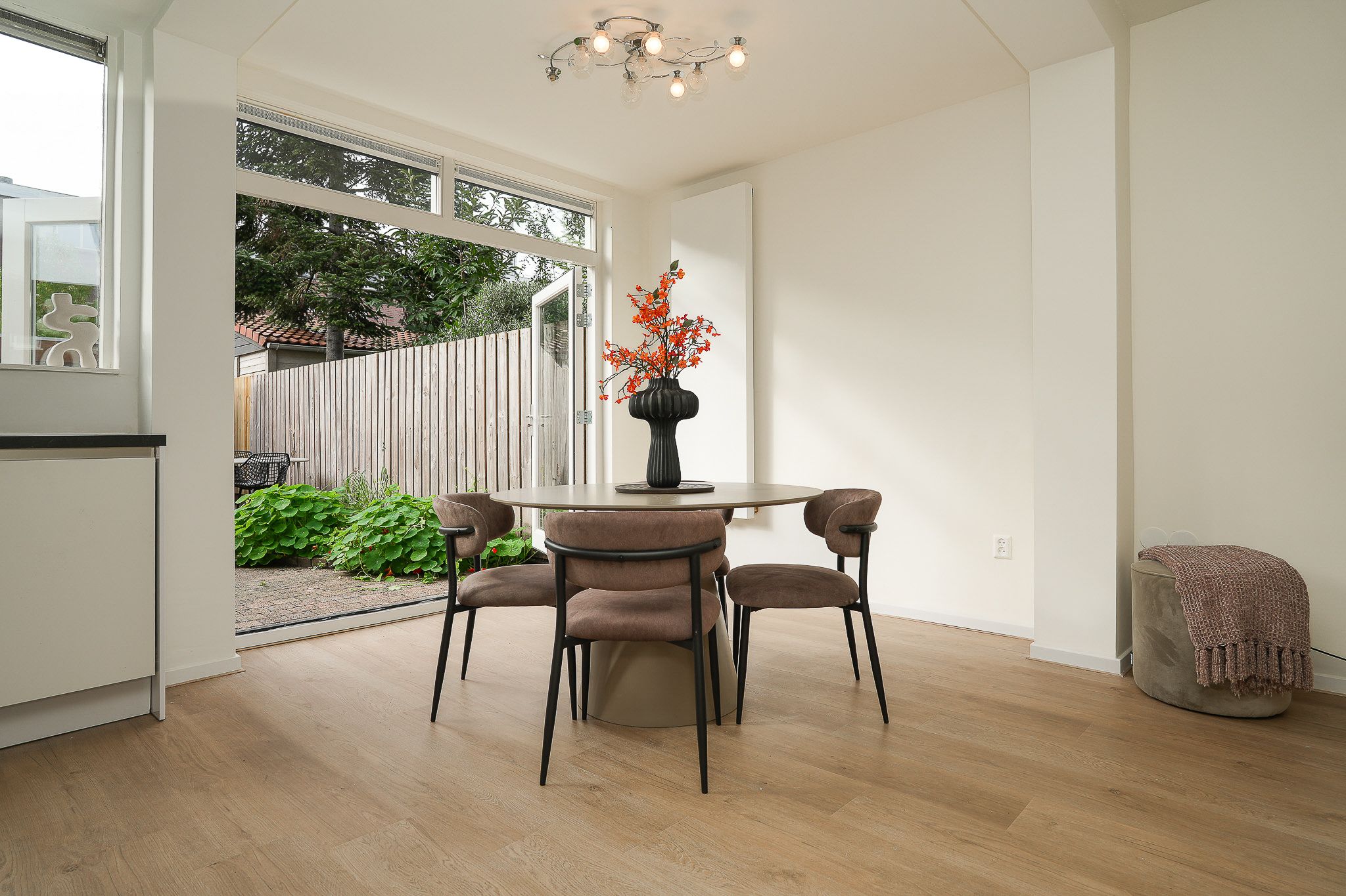 Photo 9 of Schoenerstraat 38