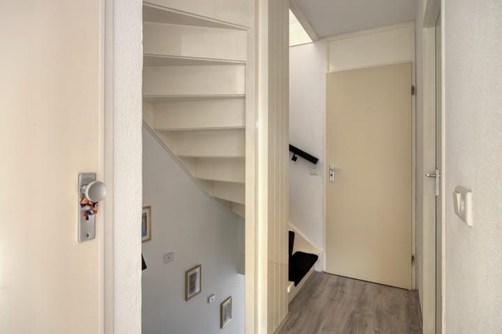 Tussenwoning te koop: Kapellerhof 55, Roermond