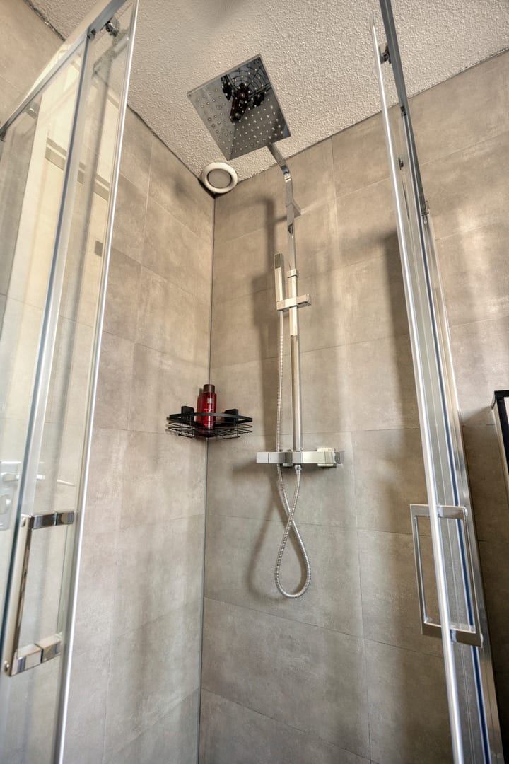 Tussenwoning te koop: Kapellerhof 55, Roermond